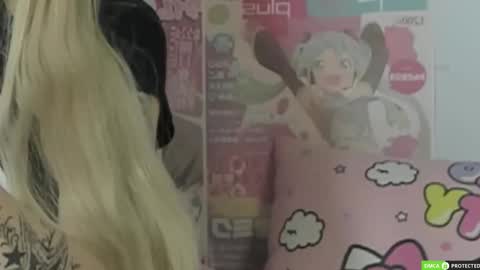 Joy Barker online show from March 25, 8:31 am