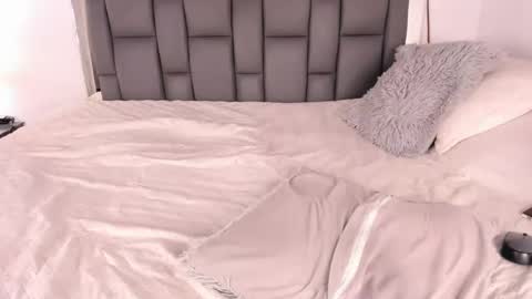 Tell me Kathe  online show from December 12, 9:48 pm