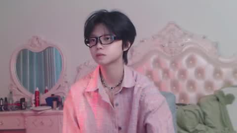 joycekay online show from April 19, 12:33 am