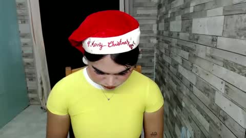 Snapshot of joycum_xxx chatting on December 9, 2:13 am JOY in your heart online show from December 9, 2:13 am