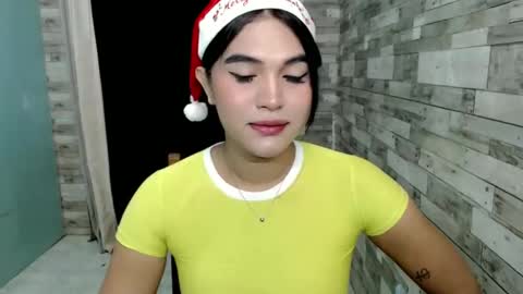 Snapshot of joycum_xxx chatting on December 9, 10:41 pm JOY in your heart online show from December 9, 10:41 pm