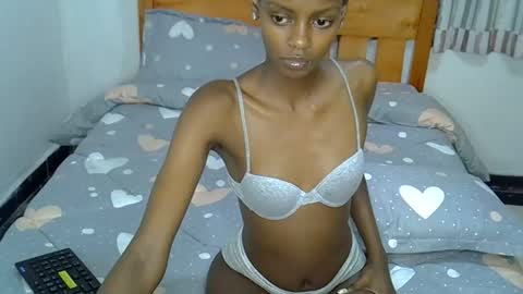 Snapshot of joyous_kay chatting on October 28, 9:06 pm joyous_kay online show from October 28, 9:06 pm