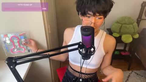 Snapshot of joystickjackie chatting on March 17, 8:45 pm Jackie Joy online show from March 17, 8:45 pm