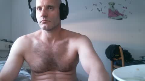 jozef226 online show from March 28, 5:12 pm