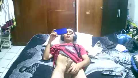 Snapshot of jperezoficcial chatting on September 20, 9:54 am J Prez Official online show from September 20, 9:54 am