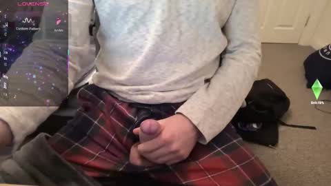 Snapshot of jqwerty_987 chatting on January 11, 8:47 pm J online show from January 11, 8:47 pm