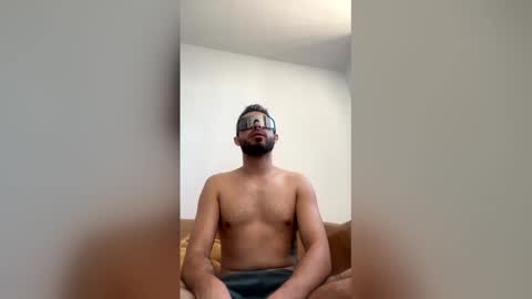 jraht online show from April 20, 3:37 pm