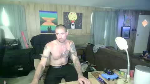 jrizzle1111 online show from March 15, 6:36 pm