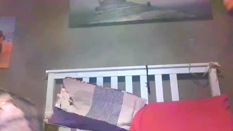 Naughty Couple online show from May 8, 10:15 pm
