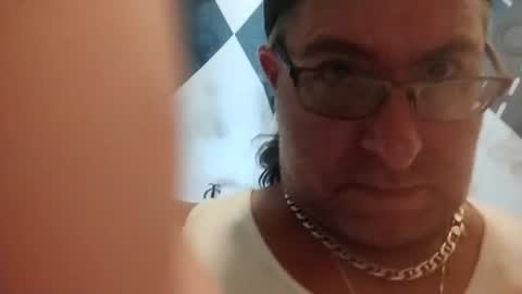 Snapshot of jtg1576 chatting on July 13, 5:05 pm jtg1576 online show from July 13, 5:05 pm