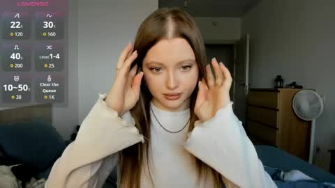 Snapshot of ju_lii chatting on April 27, 8:12 am Julia and Julia online show from April 27, 8:12 am