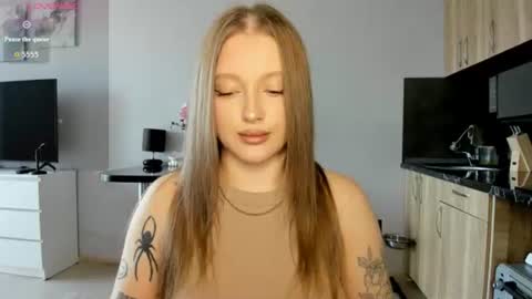 Snapshot of ju_lii chatting on June 17, 10:39 am Julia and Julia online show from June 17, 10:39 am