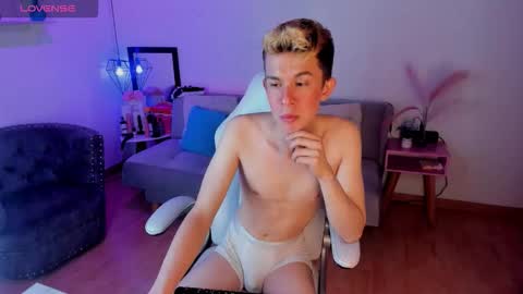 Juandii online show from February 9, 6:23 pm