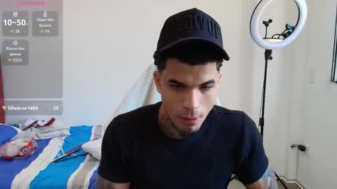 juan_gomez_1 online show from March 14, 4:12 pm