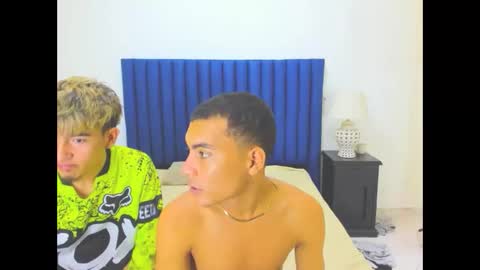 juan_saul1 online show from May 16, 8:18 pm