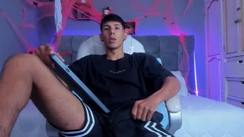 Juan online show from October 18, 12:39 pm