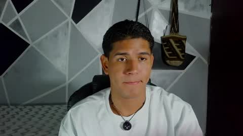 Snapshot of juanacock_2 chatting on May 20, 1:23 am Juan online show from May 20, 1:23 am