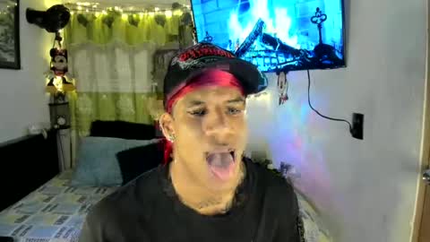 Snapshot of juanbigcock21cm chatting on July 6, 12:29 am juan jose online show from July 6, 12:29 am