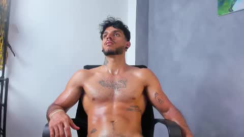 Juan Esteban online show from February 7, 7:12 am