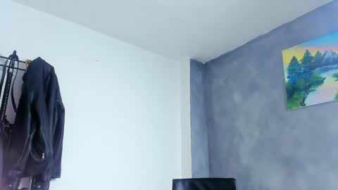 Snapshot of juanbladde chatting on April 24, 5:37 pm Juan Esteban online show from April 24, 5:37 pm