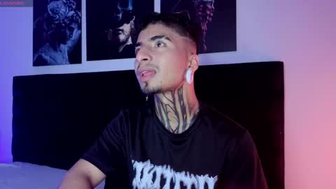 Snapshot of juancamilo66_ chatting on April 27, 1:03 am juancamilo66_ online show from April 27, 1:03 am