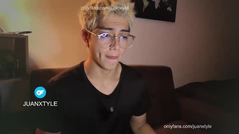 . online show from March 12, 8:09 am