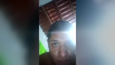 Snapshot of juandiegolamadrid0 chatting on July 5, 10:33 am juandiegolamadrid0 online show from July 5, 10:33 am