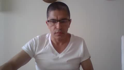 Snapshot of juanearth1 chatting on January 9, 5:26 pm juanearth1 online show from January 9, 5:26 pm