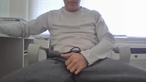 Snapshot of juanearth1 chatting on April 27, 10:41 pm juanearth1 online show from April 27, 10:41 pm