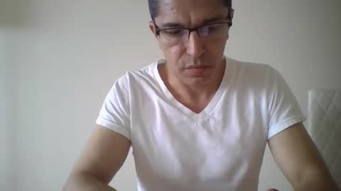 Snapshot of juanearth1 chatting on May 13, 9:55 pm juanearth1 online show from May 13, 9:55 pm