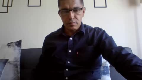 Snapshot of juanearth1 chatting on May 18, 9:20 pm juanearth1 online show from May 18, 9:20 pm