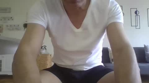 Snapshot of juanearth1 chatting on May 20, 11:00 pm juanearth1 online show from May 20, 11:00 pm