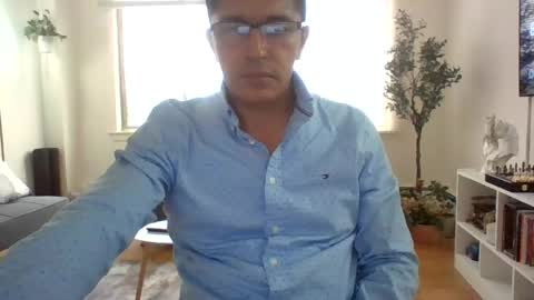 Snapshot of juanearth1 chatting on July 15, 10:26 pm juanearth1 online show from July 15, 10:26 pm