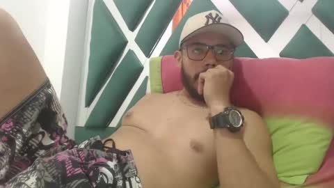 Snapshot of juanfe_style chatting on September 26, 8:57 pm juanfe_style online show from September 26, 8:57 pm