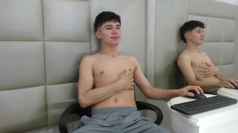 Snapshot of juangomm chatting on December 23, 5:16 am JuanGomm online show from December 23, 5:16 am