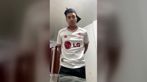 Snapshot of juanieuo chatting on April 16, 3:51 am juanieuo online show from April 16, 3:51 am