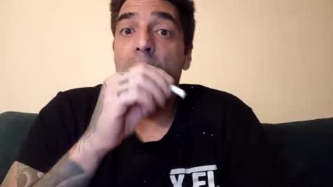 Snapshot of juanjosefran11 chatting on April 12, 4:39 am juanjosefran11 online show from April 12, 4:39 am