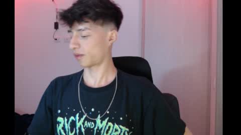 juanmres online show from November 20, 4:01 am