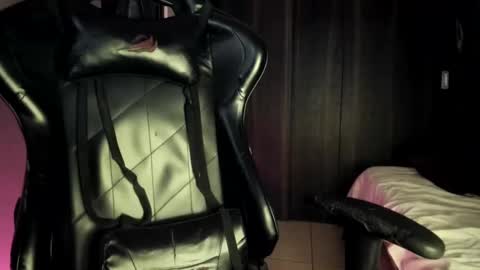 juanpt69 online show from December 19, 6:01 am