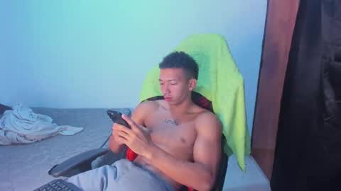 Snapshot of juansw66 chatting on May 24, 7:08 pm juansw66 online show from May 24, 7:08 pm