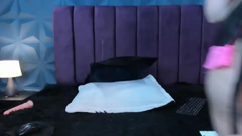 Snapshot of judy_campbell chatting on October 2, 7:21 pm judy_campbell online show from October 2, 7:21 pm