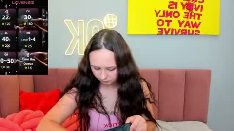 Snapshot of judyingram chatting on June 22, 1:07 am Judy online show from June 22, 1:07 am
