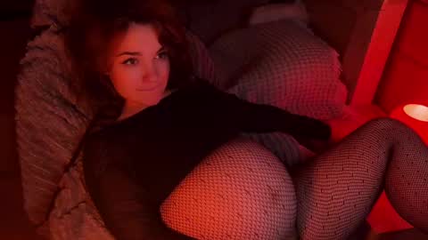 Snapshot of judykissmoore chatting on June 3, 8:03 pm Judy online show from June 3, 8:03 pm