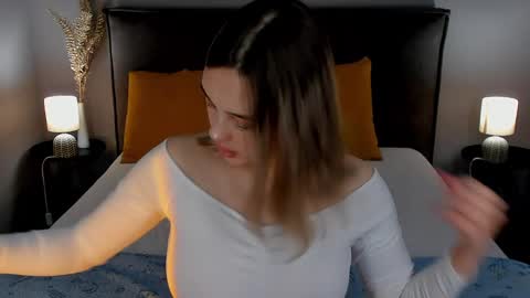 Snapshot of judymiles chatting on February 19, 1:51 am Angelica online show from February 19, 1:51 am