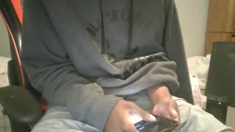 Snapshot of juiceon4 chatting on October 21, 12:33 am juiceon4 online show from October 21, 12:33 am