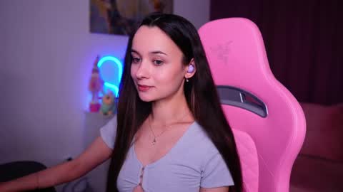 Snapshot of juicy___angel chatting on May 29, 4:27 pm Angelina online show from May 29, 4:27 pm
