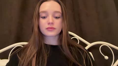 Snapshot of juicy_angels chatting on April 6, 7:15 pm alexa online show from April 6, 7:15 pm