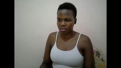 juicy_bella2 online show from September 10, 10:21 pm