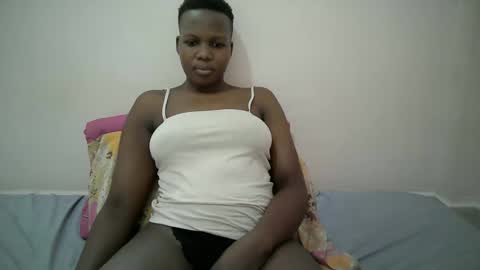 juicy_bella2 online show from September 25, 10:41 am