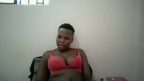juicy_bella2 online show from September 26, 9:02 am